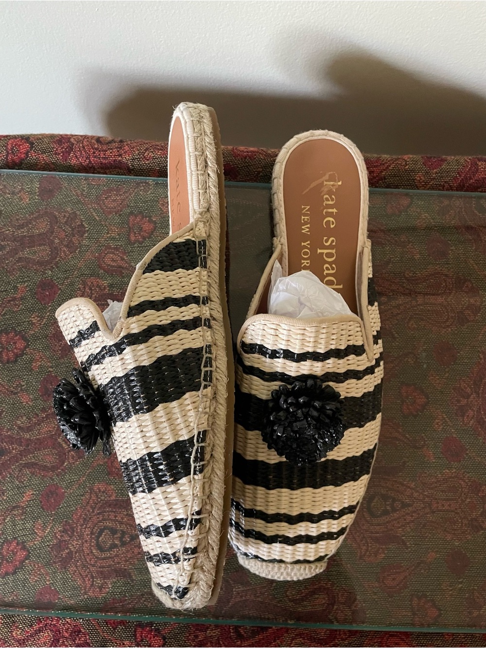 kate spade Black & Cream Striped Woven Mules 8.5 - Picture 2 of 4